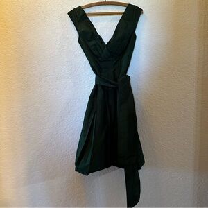 Ellie Tahari emerald green beautiful dress